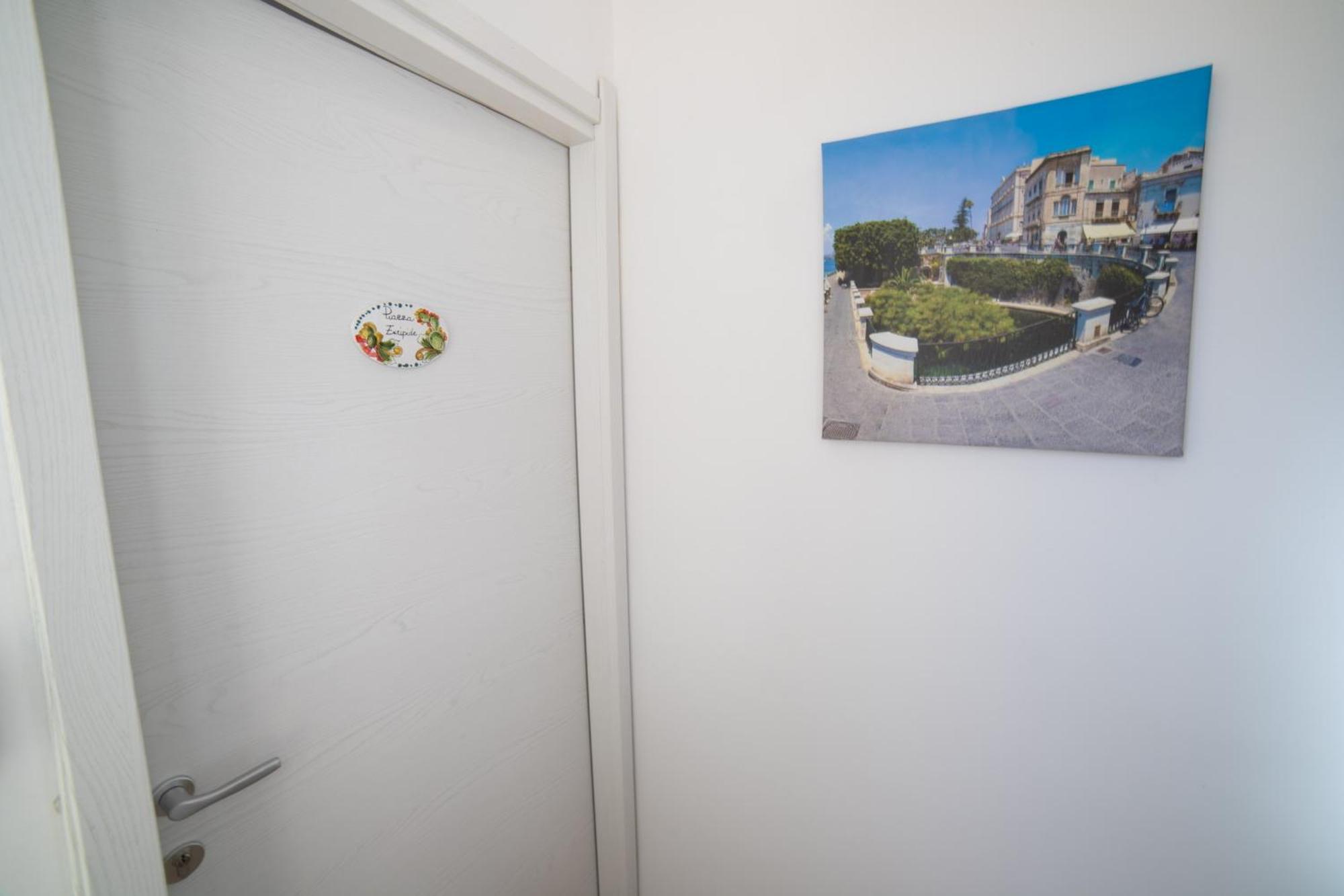 Residence Le Tre Piazze シラクーサ エクステリア 写真